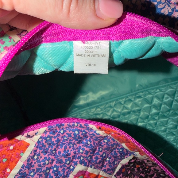 Vera Bradley Modern Medley Large Duffle Bag - Picture 2 of 4